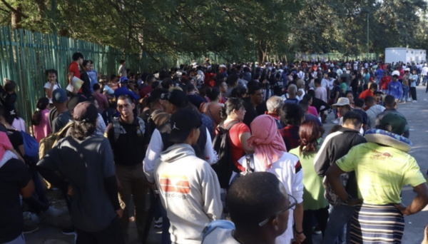 트럼프 행정부의 반이민 정책에 멕시코 타파출라에 몰려든 이민자들 /연합뉴스