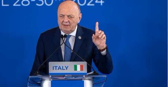 작년 4월 이탈리아 토리노에서 열린 G7 기후·에너지·환경장관회의에서 질베르토 피케토 프라틴 이탈리아 환경에너지안보부 장관이 연설하고 있다. /연합뉴스