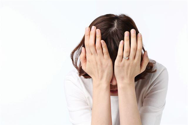 대한통증학회가 난치성 대상포진 후 신경통의 효과적인 통증 관리를 위한 새로운 임상 진료 지침이 대한의학회의 승인을 받았다고 5일 밝혔다. /게티이미지뱅크