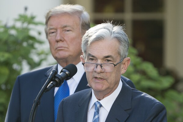 도널드 트럼프 미국 대통령과 제롬 파월 미 연준 의장 /EPA=연합뉴스