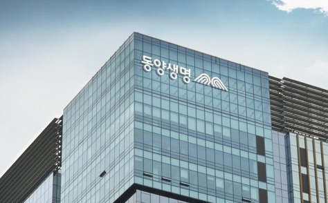 우리금융은 동양생명과 ABL생명을 인수함으로써 비은행 포트폴리오를 강화하고 실적을 개선할 수 있다. /연합뉴스
