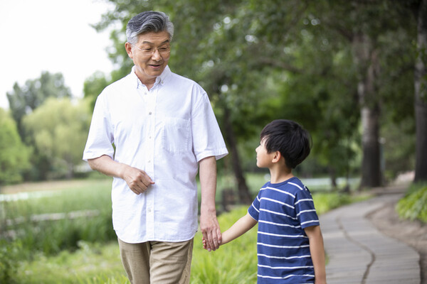 용돈을 은행에 예금하기보다 은행주에 투자하면 어떨까? /게티이미지뱅크