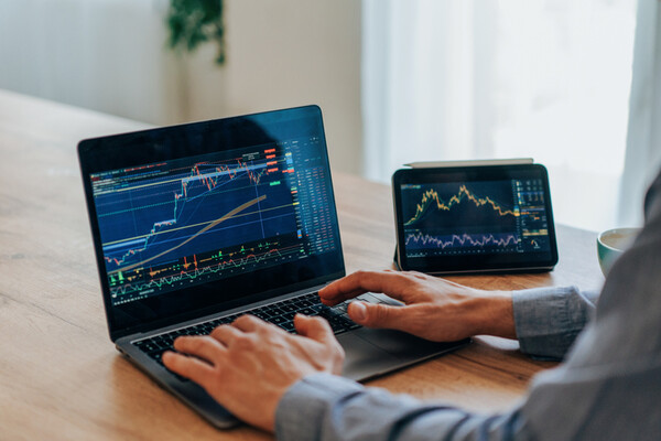기업의 실적은 매출과 영업이익으로 파악할 수 있다. /게티이미지뱅크