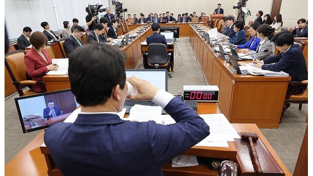 30일 서울 여의도 국회에서 연금개혁특별위원회 전체회의가 열리고 있다. /연합뉴스