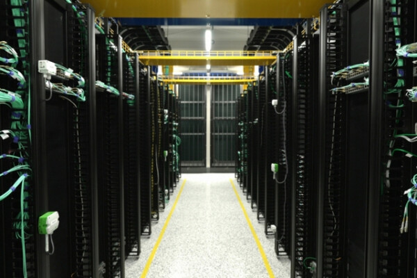 네이버클라우드 국가 AI 데이터센터 내 전산실 /네이버