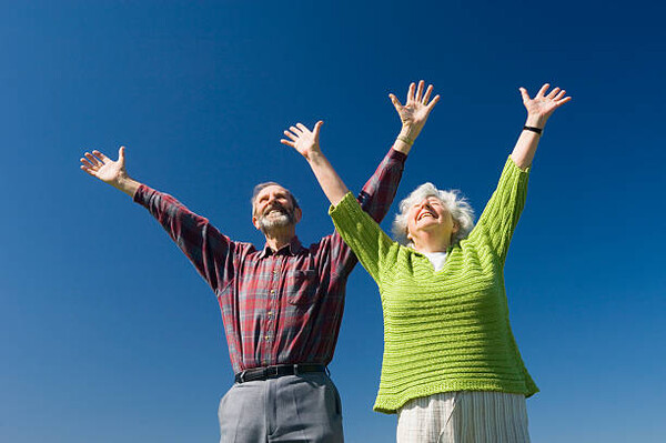 인생 후반전 경제적 자유는 검소한 지출과 미국 최고기업에 장기투자 하면 완벽하다. /게티이미지뱅크