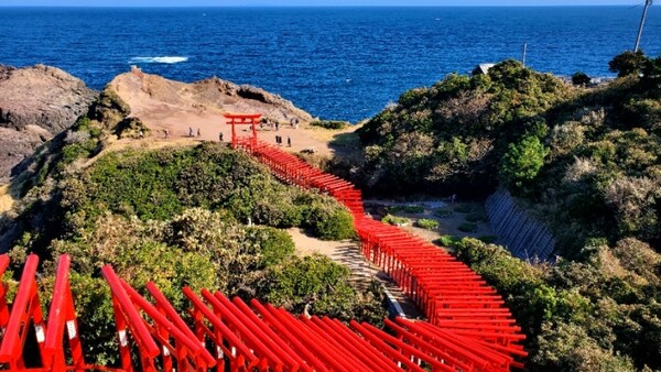 여행사 팸플릿에 실린 사진에는 미치지 못하나 이 경치를 내 눈으로 보고 사진을 찍을 수 있어서 만족스러운 여행이었다. /사진=양은심