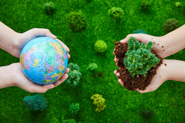 지속 가능한 지구를 위해 더 늦지 않은 지금 모두의 관심과 행동이 요구된다. /사진=게티이미지뱅크