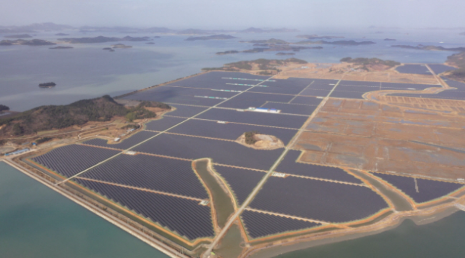 전남 신안군 안좌면 태양광발전소 전경 /전라남도