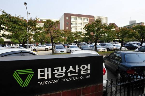 태광산업은 향후 1조 5000억 원을 투입하는 ‘투자 로드맵’을 수립하고 이 가운데 1조 원 이상을 올해 안에 집행할 방침이다. /태광산업