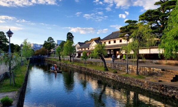 오하라 미술관 앞을 흐르는 좁은 강가의 풍경 /사진=양은심