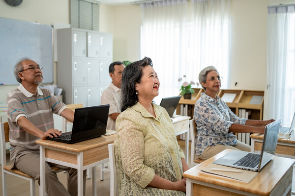 무엇이든 배우려는 자세가 좋다. 진도가 안 나가도 행복하다. /게티이미지뱅크