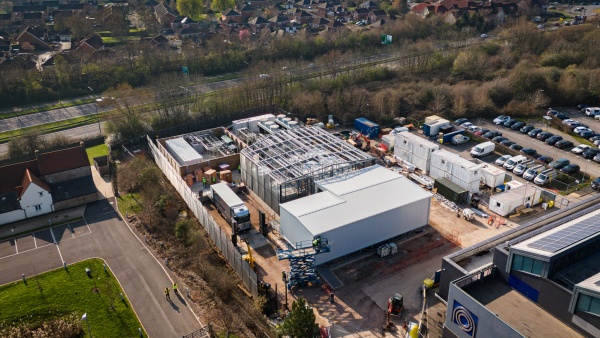 이삼바드-AI 건설 현장 /브리스톨 슈퍼컴퓨팅센터