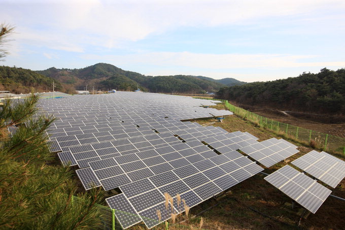 울진지역에서 유일하게 가동되고 있는 평해읍 오곡리 소재 1000㎾급 태양광발전소 전경 /울진군