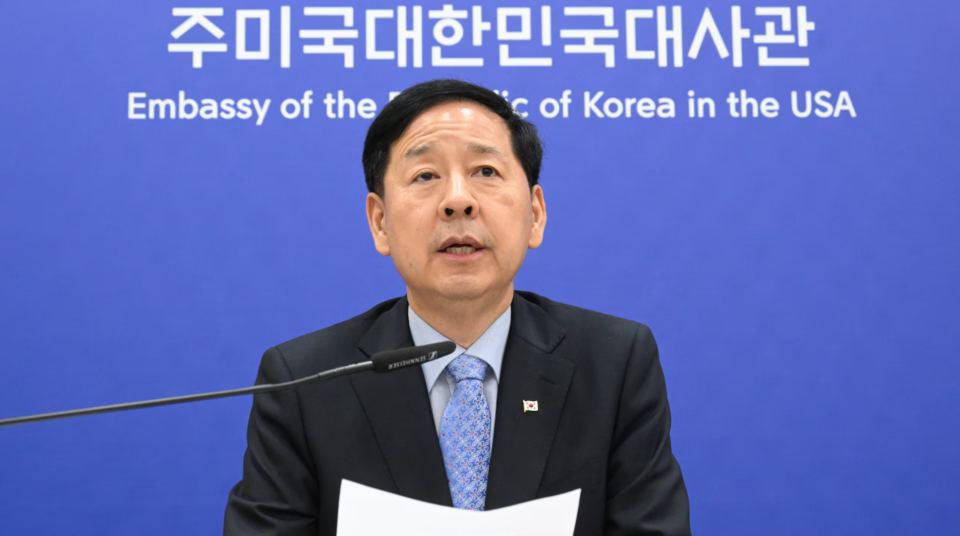 구윤철 경제부총리 겸 기획재정부 장관이 31일(한국시간) 미국 워싱턴D.C. 주미대한민국대사관에서 한-미 통상협의 결과를 브리핑하고 있다. /기획재정부