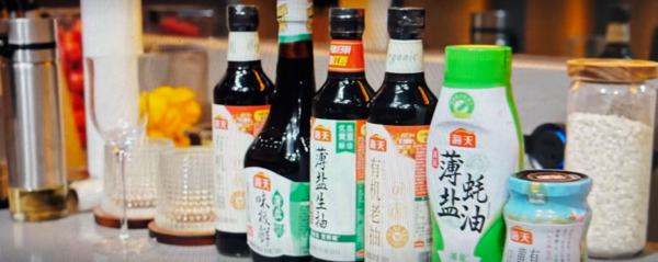 이판펑션 프로그램 중 PPL이 나오고 있다. /바이두 캡처