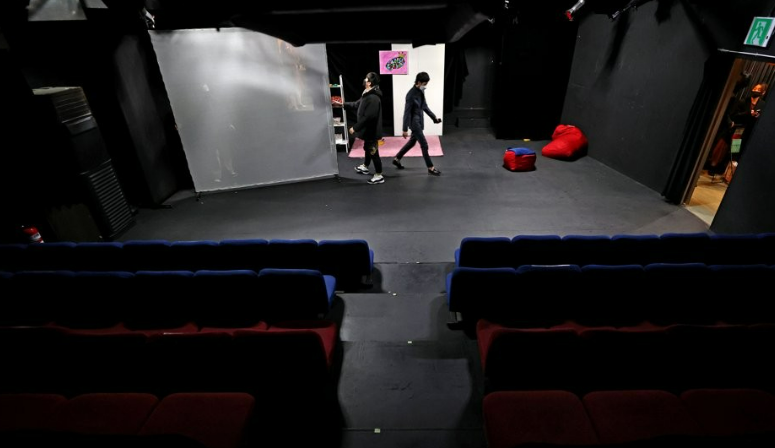 대학로의 한 소극장 모습이다. K-콘텐츠의 글로벌 흥행에도 예술계의 앞날에는 우려가 가득하다. /연합뉴스