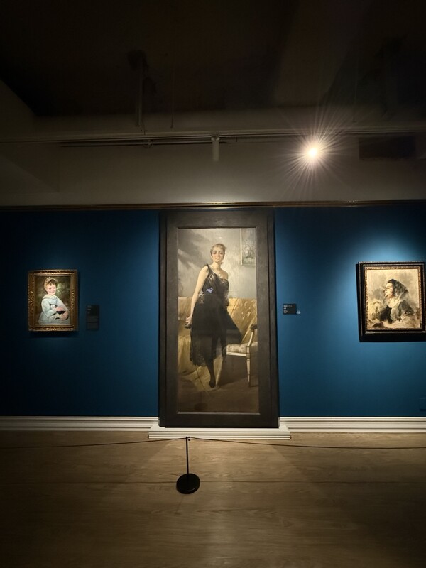 2부 '각자의 방, 각자의 세계' 테마의 전시물 /사진=전동수