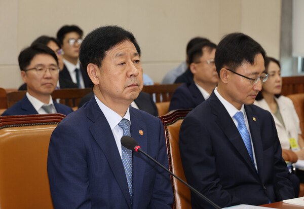 21일 서울 여의도 국회에서 열린 기획재정위원회 전체회의에 구윤철 경제부총리 겸 기획재정부 장관이 참석해 있다. /연합뉴스