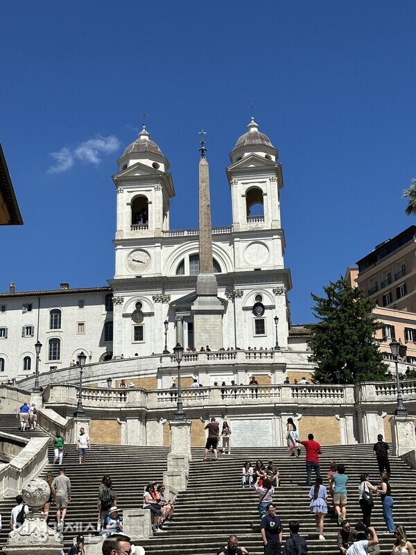 영화 <로마의 휴일> 덕분에 유명해진 스페인 광장의 계단 /사진=박재희
