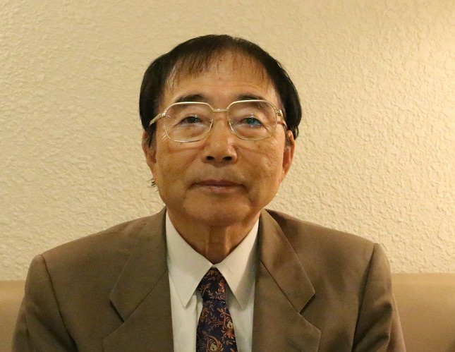 교토대 이토 나오코 교수는 일본 전기통신사업법이 불법 촬영물 차단 등 사후 대응에 그친다며 아우팅 협박 전용 신고 창구·경고 배너 같은 사전 안전 장치가 필요하다고 지적했다. 성소수자 피해자 지원 체계의 분절을 지적하며 통합 지원을 강조했고, 플랫폼 자율규제의 한계를 지적하며 외부 평가·제도화를 촉구했다. 그는 익명성과 아우팅 공포가 결합하면 범죄가 쉽게 재현될 수 있다고 경고했다. /교토대학교