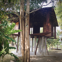 by Sibylle Finding Too at a living art project