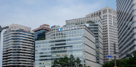 중국 기업들의 성장 속도가 한국보다 6.3배 빠른 것으로 나타났다. /대한상공회의소