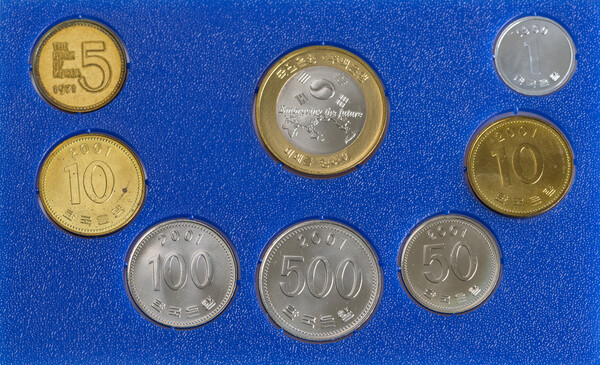 현금 사용 감소와 물가 상승 영향으로 동전 수요가 줄고 있다. /게티이미지뱅크