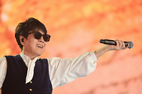 광복 80주년 KBS 대기획 '조용필, 이 순간을 영원히'를 시청하며 모처럼 행복한 명절 휴가를 보냈다. /사진=KBS