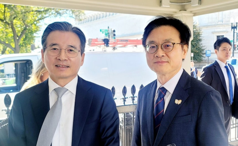 백악관 예산관리국 방문한 김용범 실장과 김정관 장관 /연합뉴스