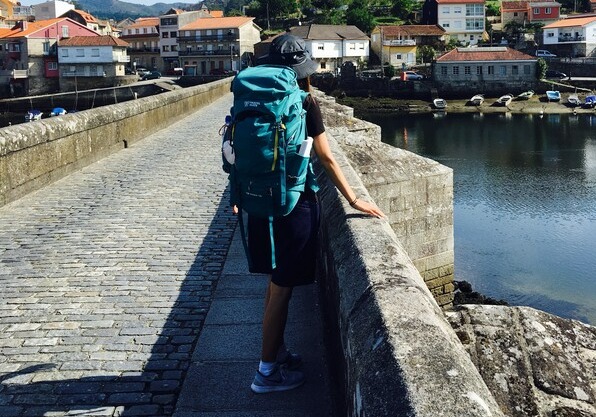 매일 20~30km를 걸어 12일 만에 산티아고 대성당에 도착했을 때 깨달았다. 불가능해 보이는 일도 한 걸음씩 쌓이면 결국 도착하게 된다는 것을. /허영주 크리에이터