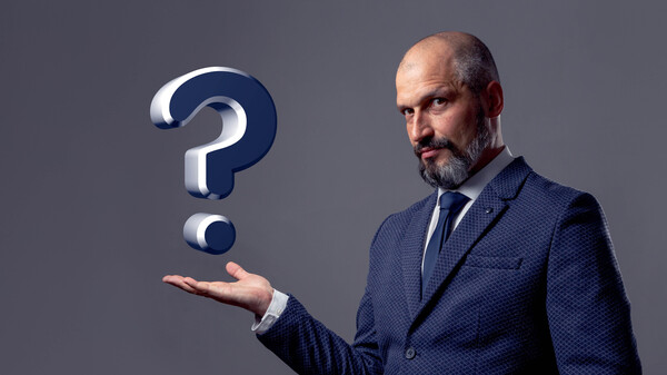 상대방을 진정으로 변화시키고 싶은가? 그렇다면 명령이라는 낡고 쉬운 도구의 유혹을 참고, 대신 질문이라는 가장 강력하고 현명한 열쇠를 사용해 보자. /게티이미지뱅크