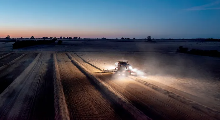 미국 콘벨트 6개 주에서 암 발생률이 전국 평균보다 5% 높게 증가했다. 토양·지하수의 라돈·질산염, 제초제 글리포세이트 등 환경 노출이 원인으로 지목되고 비만·폭음 등 생활습관 요인까지 복합적으로 작용한 것으로 분석됐다. /게티이미지뱅크