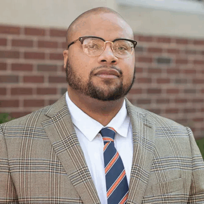 코트니 밴훅 일리노이대 사회복지학과 교수. /일리노이대