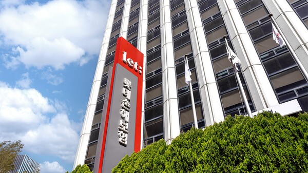 롯데손보가 3분기 순이익과 건전성 지표 모두 크게 개선했음에도 금융위원회는 5일 정례회의에서 회사에 경영개선권고를 부과했다. /롯데손해보험