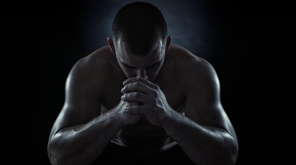 미승인 펩타이드가 근육 회복 신호와 암 성장 신호가 겹친다는 우려가 제기됐다. 성분 불일치 사례도 확인돼 장기 안전성 검증이 필요하다는 지적이 나온다. /게티이미지뱅크