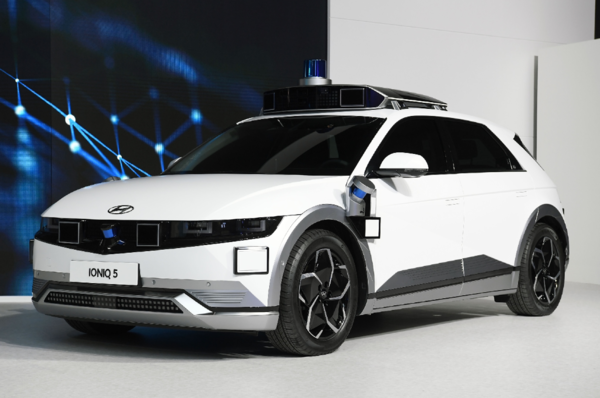 현대차그룹이 개발 중인 자율주행 4단계 기술이 적용된 아이오닉5 시험차량 /현대차
