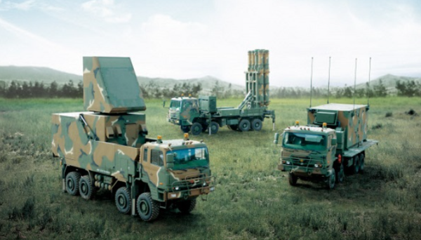 LIG넥스원이 개발한 중거리 지대공 유도무기 '천궁Ⅱ' /LIG넥스원