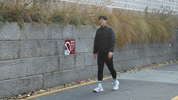 6년째 언제 어디서든 잘 입고 있는 경량 패딩 /권혁주