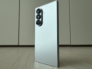 [리뷰] 갤럭시 Z 폴드7 한 달, 시니어에게 더 편했다 - 뉴스 썸네일 이미지