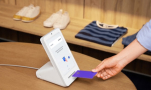 토스·네이버페이, 이번엔 단말기···간편결제 경쟁, 이제는 앱 밖으로 - 뉴스 썸네일 이미지